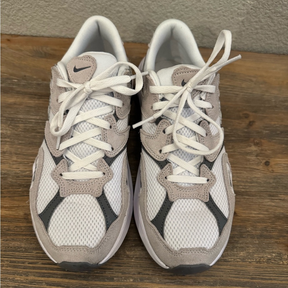 Nike AI8 White and Gray Sneakers - Women’s